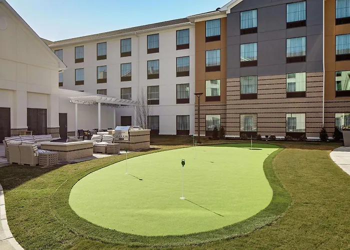 Homewood Suites By Hilton Ronkonkoma